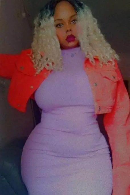 Kavya African Call Girls Photo 1 of 5